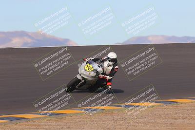 media/Sep-11-2022-SoCal Trackdays (Sun) [[81b7e951af]]/Bowl (820am)/